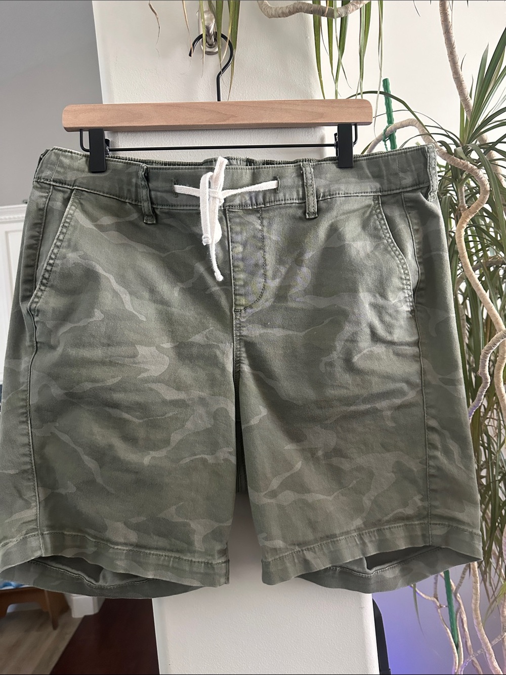 Torrid SZ 1 Camo Mid-Rise Bermuda Shorts. Washed and worn twice.